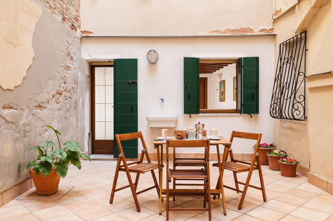 Ca Giardini Apartments In Biennale By Bricola Apartments ヴェネツィア エクステリア 写真